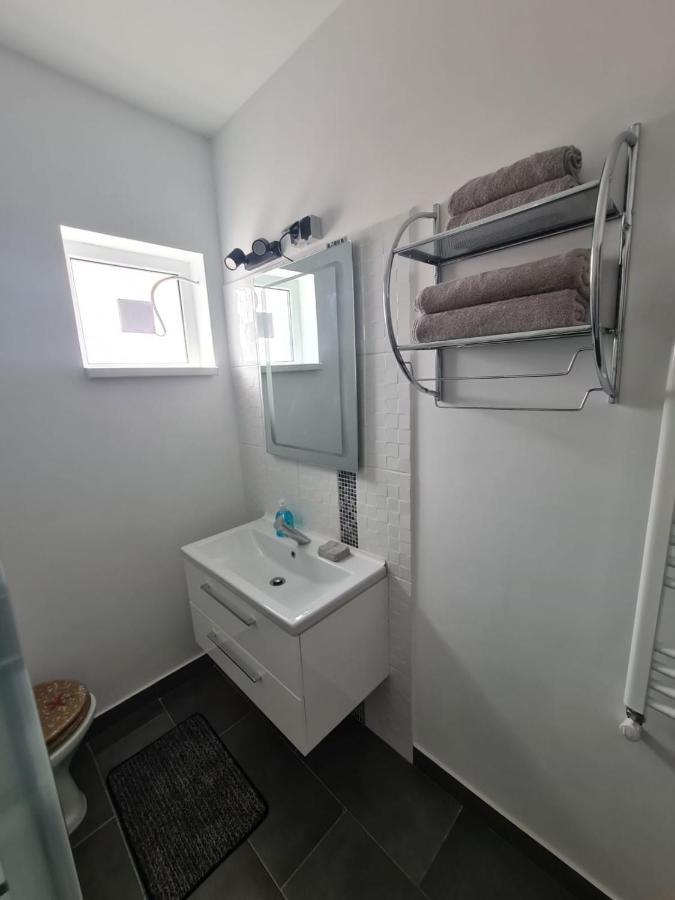 Amira Apartament コンスタンツァ エクステリア 写真